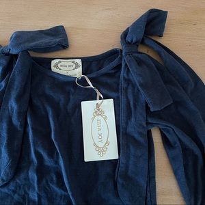 Brand New Girls 3/4 sleeve Bow Top